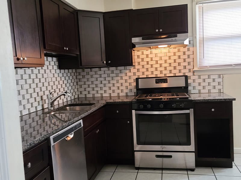 Modern Clean Kitchen